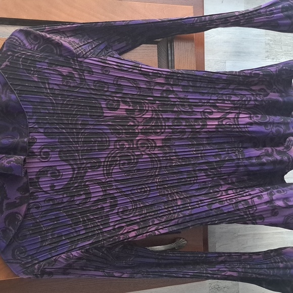 Blouse - Picture 3 of 4